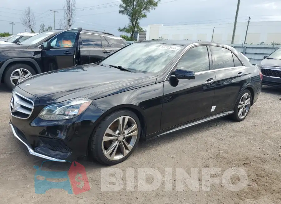 WDDHF5KBXGB284755 Photo# 1