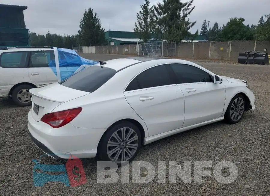 WDDSJ4EB0JN656572 Photo# 3