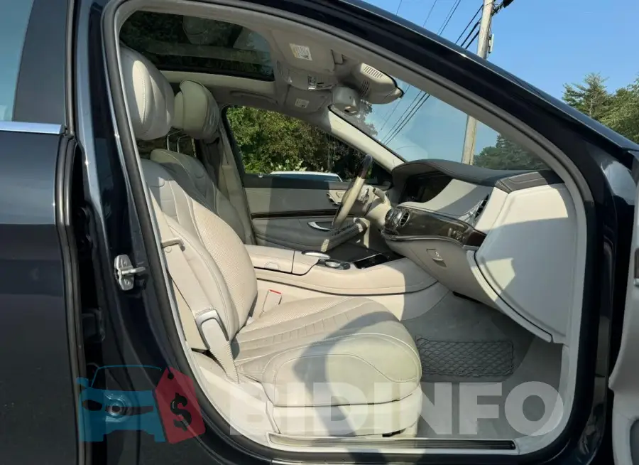 WDDUG8FB5FA101385 Photo# 5
