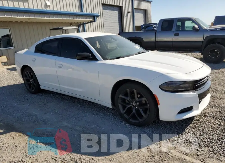 2C3CDXBG7KH692894 Photo# 4