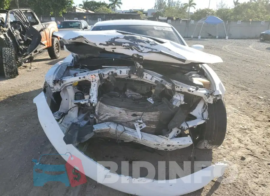 2C3CDXGJ7MH600626 Photo# 5