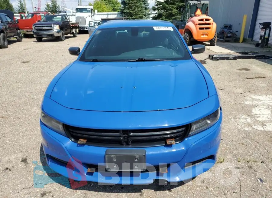 2C3CDXKT2HH664135 Photo# 5