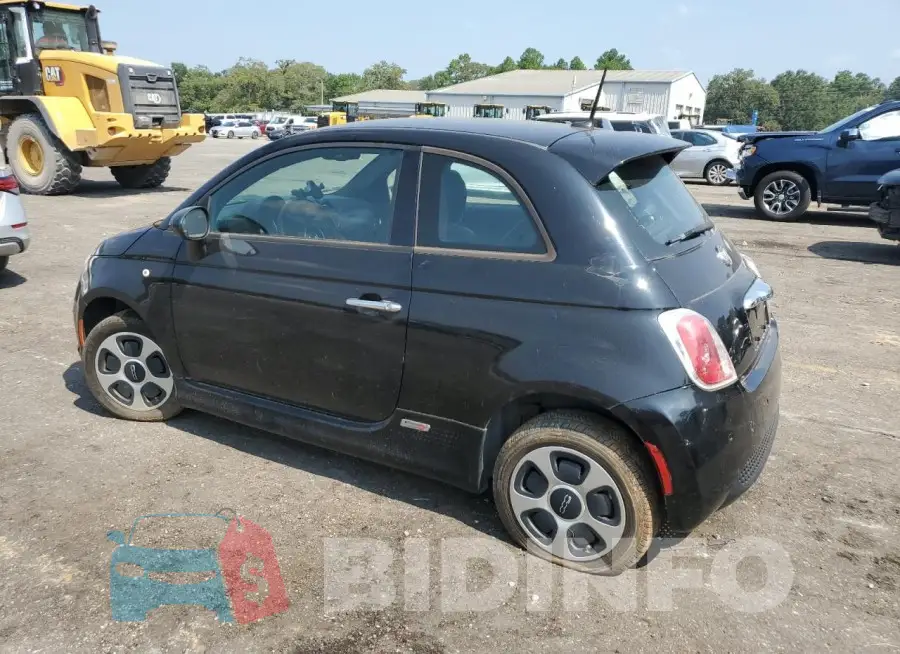 3C3CFFGE9FT522996 Photo# 2