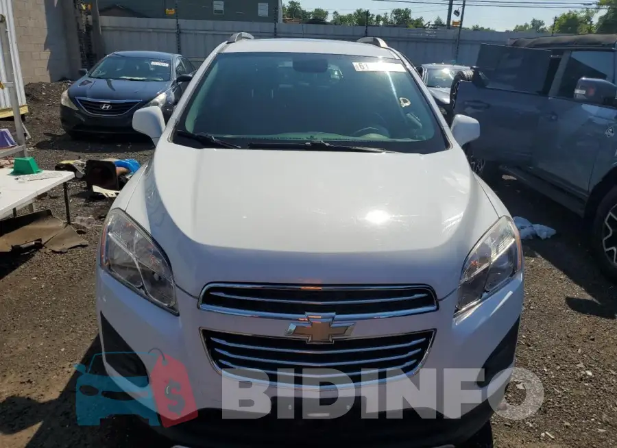 KL7CJPSB4GB759375 Photo# 5