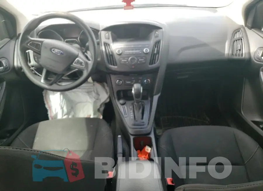 1FADP3F22JL207521 Photo# 8