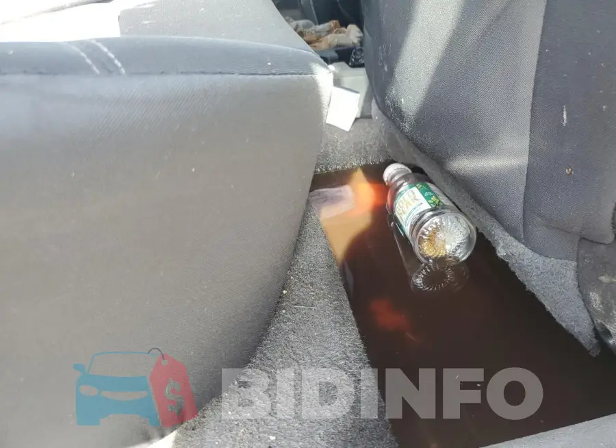 3FADP4EJ0GM178445 Photo# 12