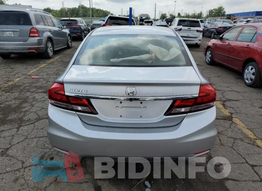19XFB2F51FE046584 Photo# 6
