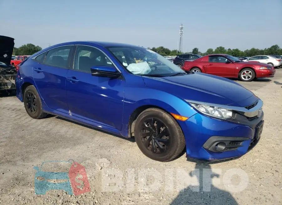 19XFC1F30HE207516 Photo# 4