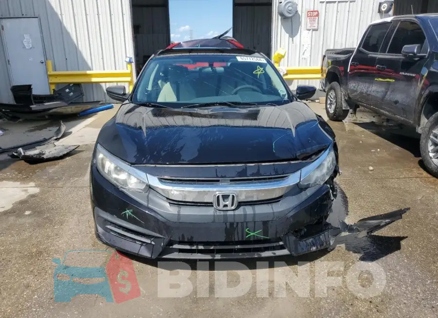 19XFC2F55HE074789 Photo# 5
