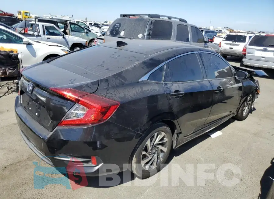 19XFC2F72HE208109 Photo# 3