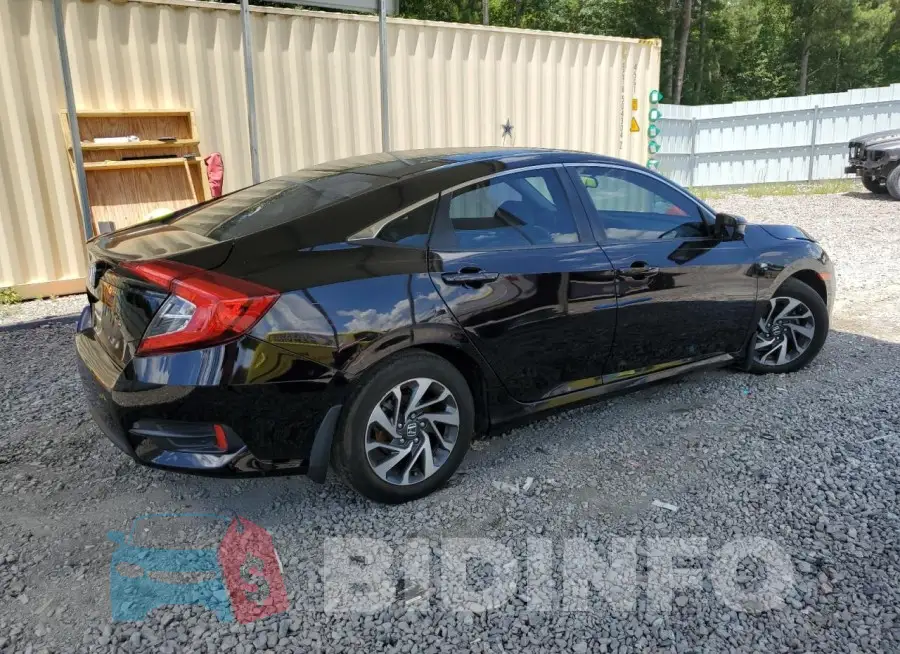 19XFC2F76GE082223 Photo# 3