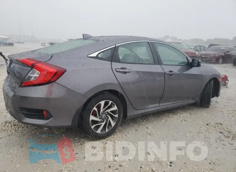 19XFC2F76HE056707 Photo# 3