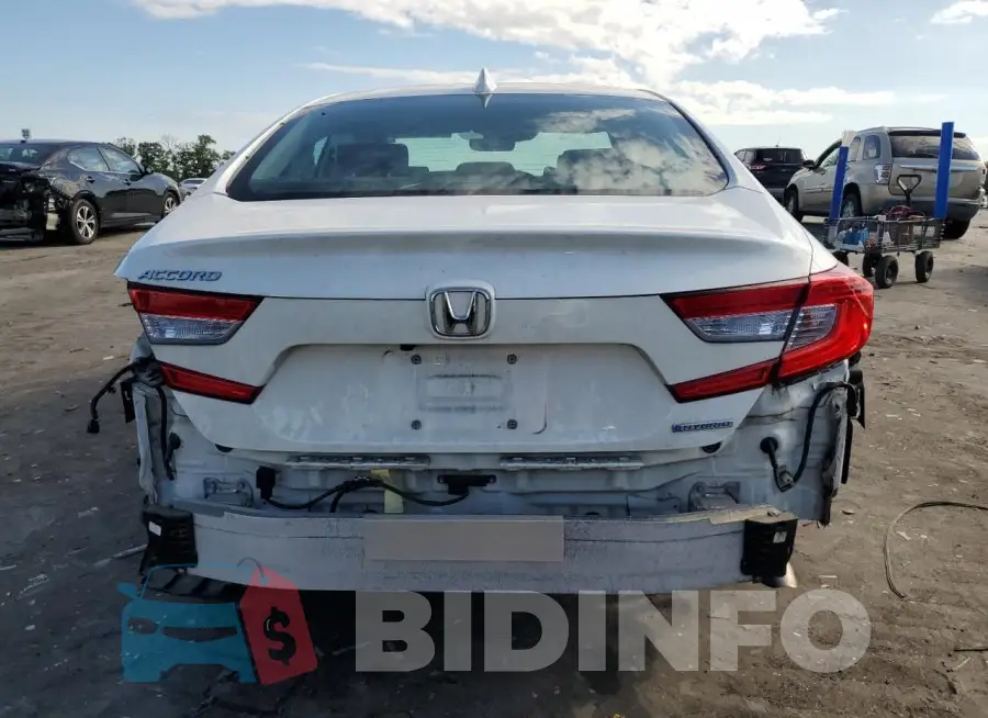 1HGCV3F56JA004487 Photo# 6