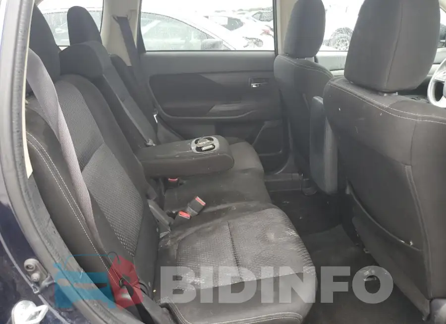 JA4AD2A37JZ055436 Photo# 11