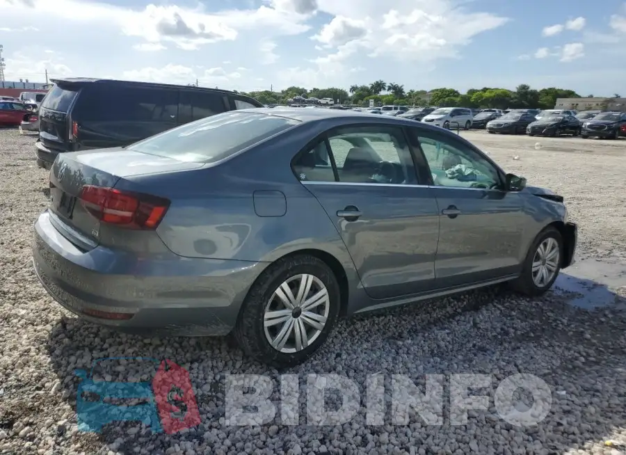3VW2B7AJ2HM405575 Photo# 3