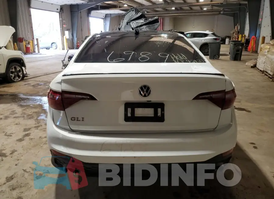 3VW2T7BU5NM026989 Photo# 6
