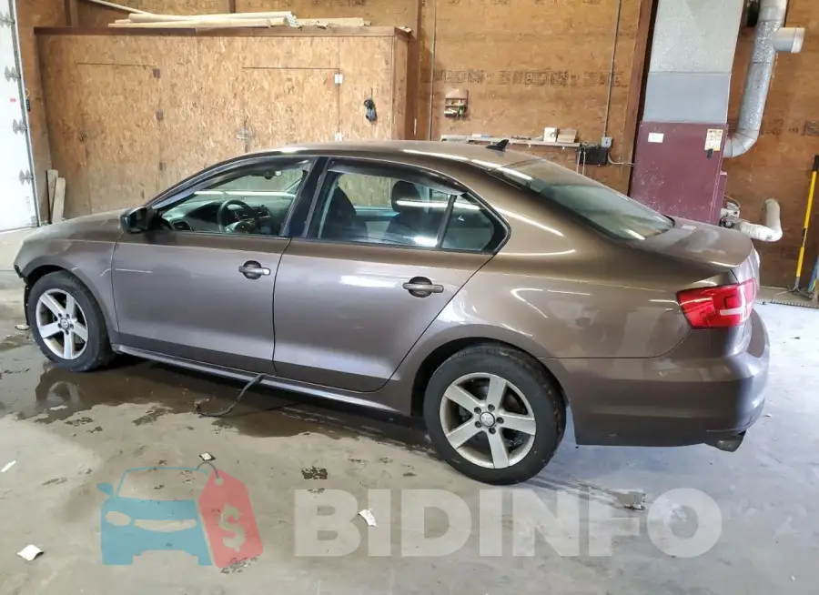 3VW3A7AJ9FM279977 Photo# 2