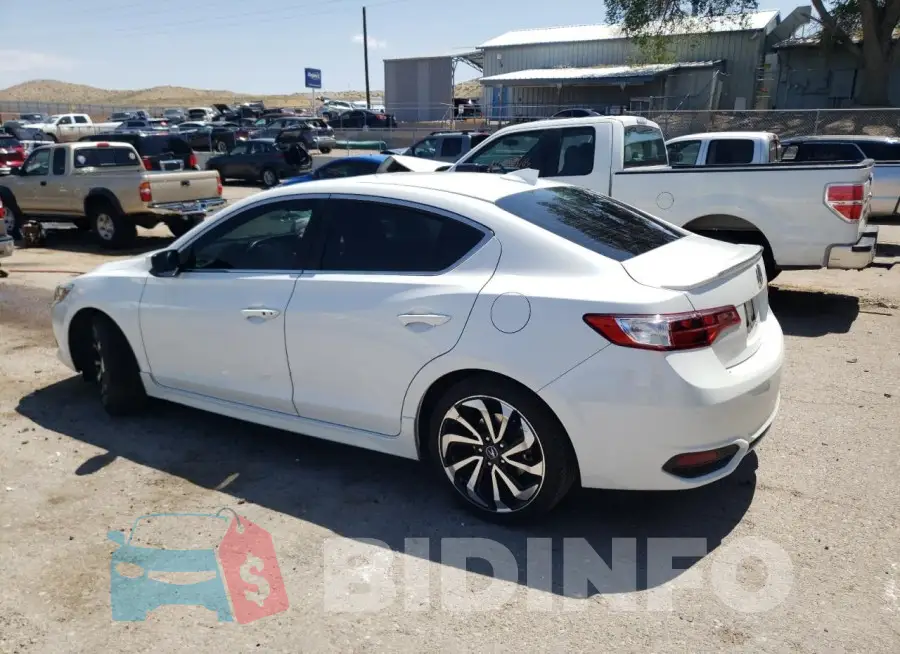 19UDE2F80HA009249 Photo# 2