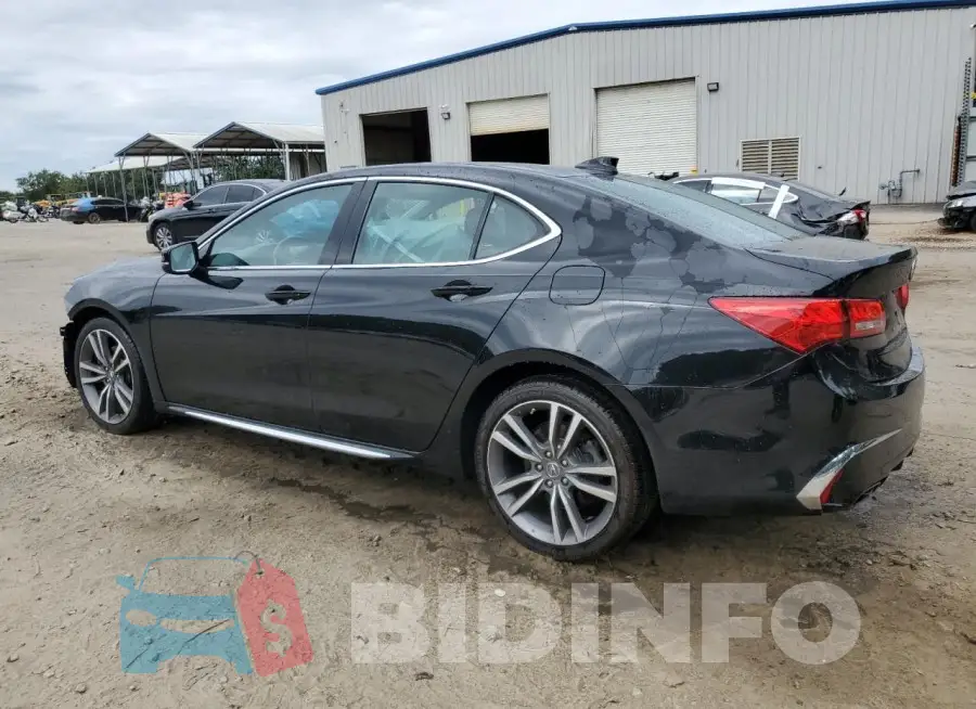 19UUB2F43KA009405 Photo# 2