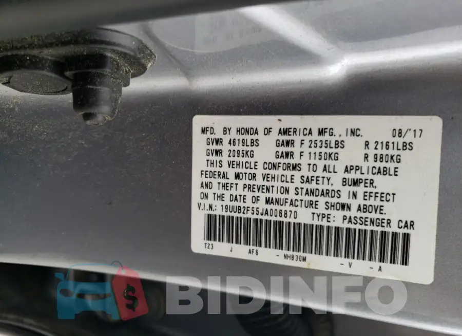 19UUB2F55JA006870 Photo# 12
