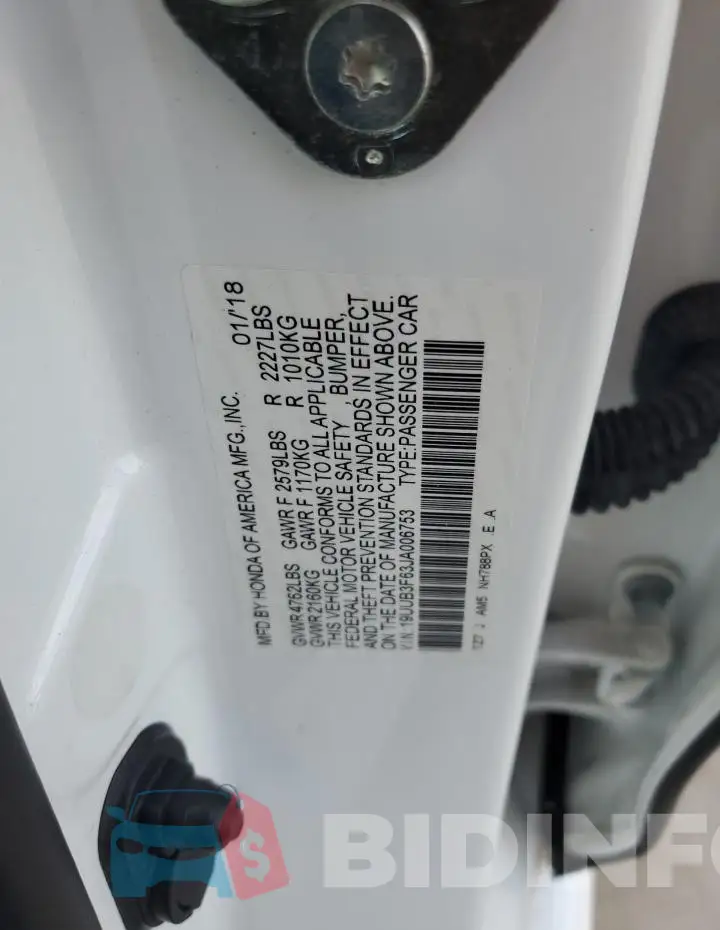 19UUB3F63JA006753 Photo# 12