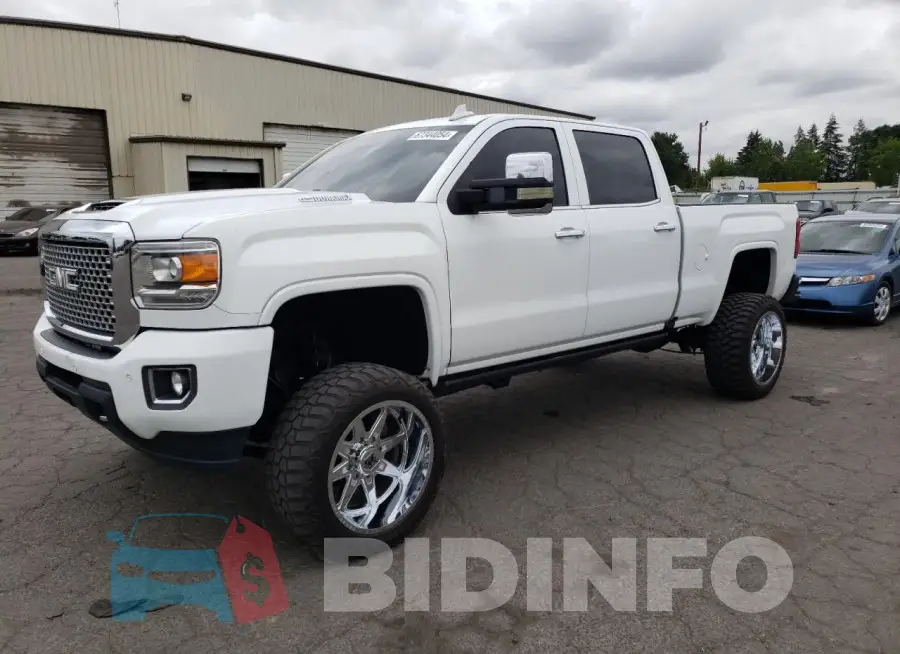 1GT12UEY8HF111876 Photo# 1