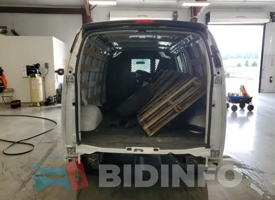 1GTW7AFP9N1167992 Photo# 6