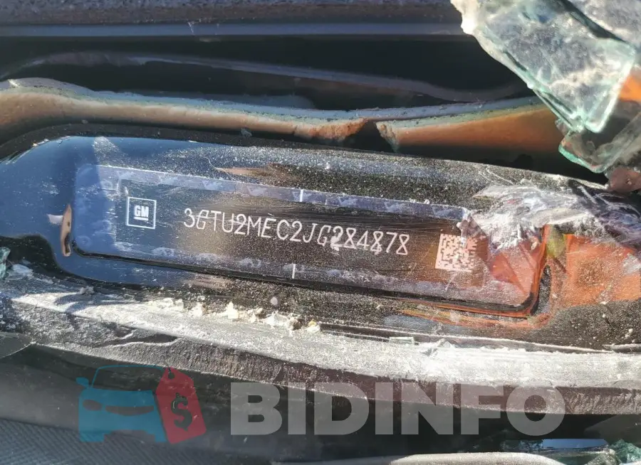 3GTU2MEC2JG284878 Photo# 13