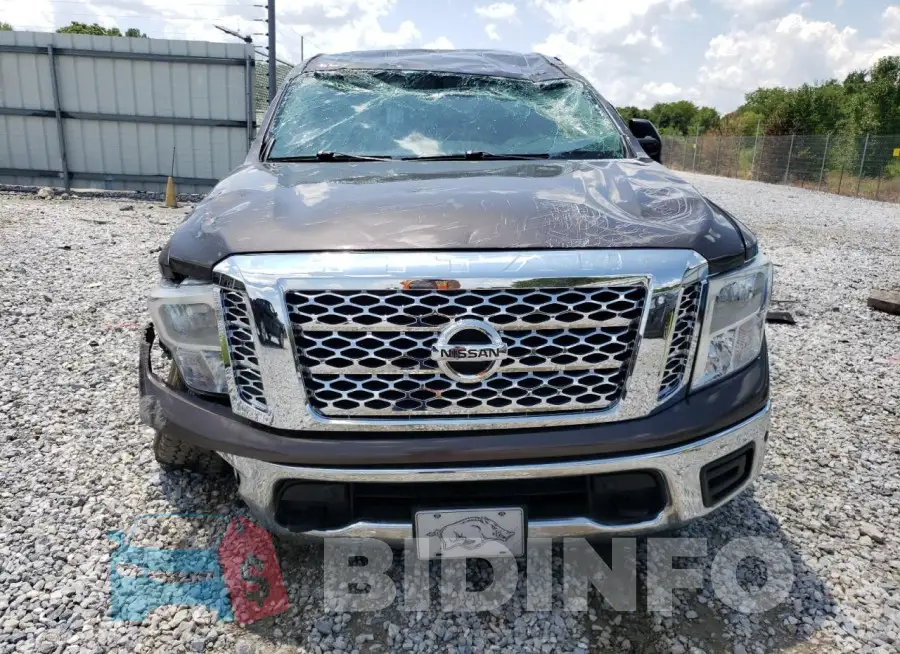 1N6AA1E52JN532184 Photo# 5
