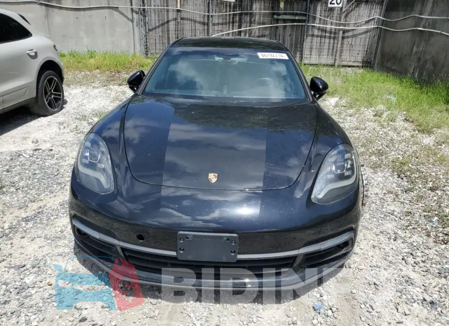 WP0AE2A7XJL127044 Photo# 5