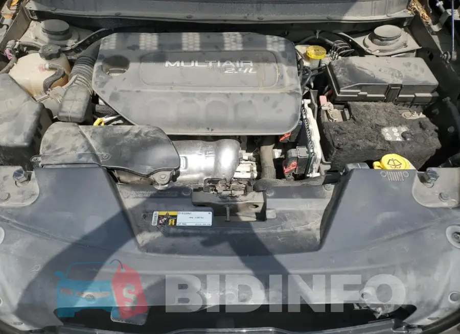 1C4PJLCB1GW222922 Photo# 12
