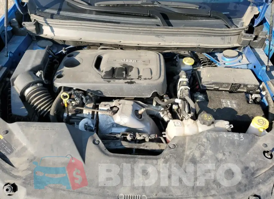 1C4PJMBN3KD372083 Photo# 12