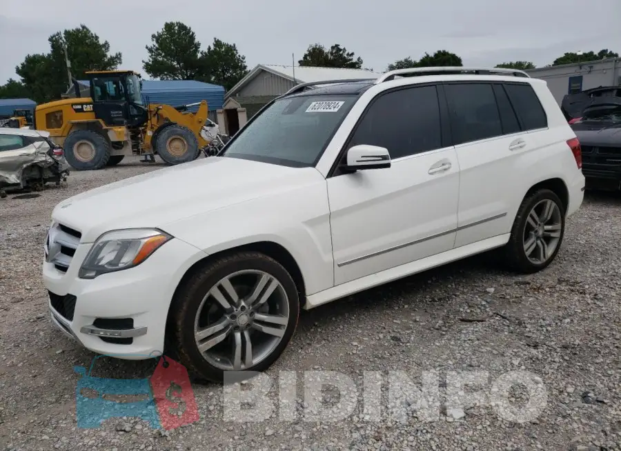 WDCGG8JB8FG394267 Photo# 1