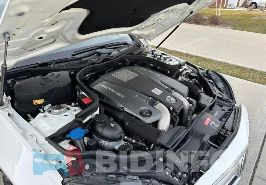 WDDHF7GB7FB144830 Photo# 7