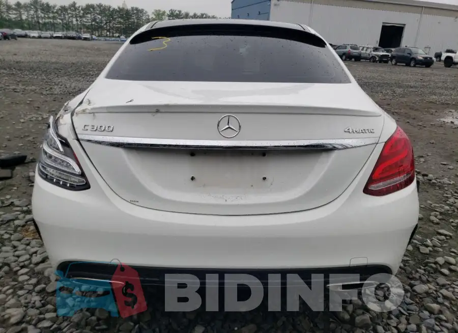 WDDWF4KB5HR292515 Photo# 6