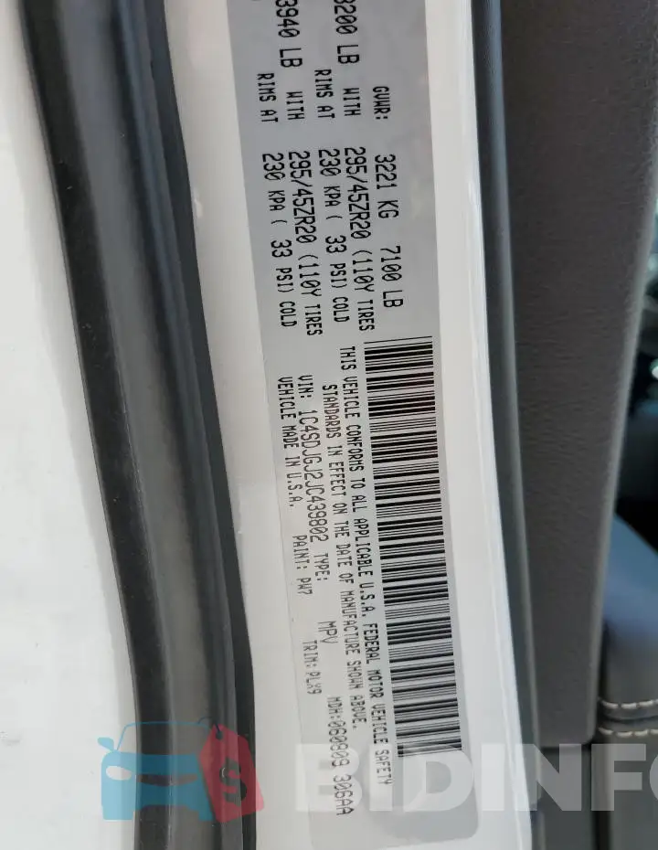 1C4SDJGJ2JC439802 Photo# 13