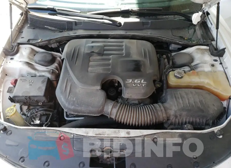 2C3CDXBG2FH790561 Photo# 11