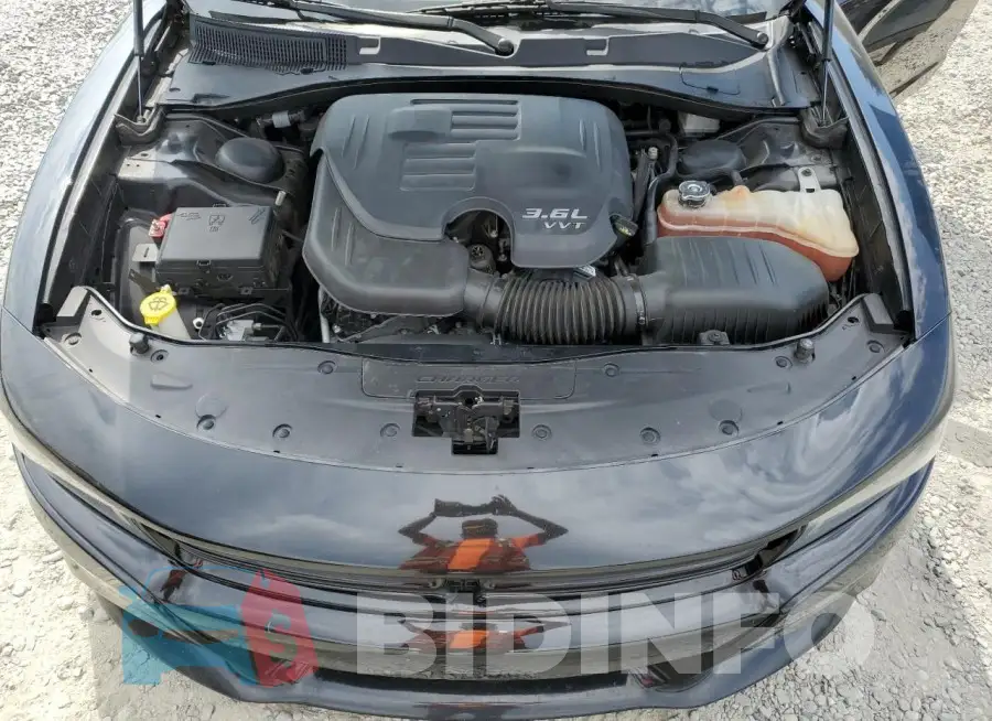 2C3CDXBG2JH187683 Photo# 11