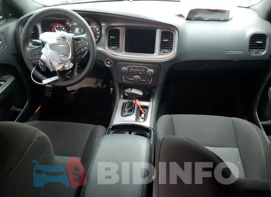 2C3CDXHG1PH660182 Photo# 8