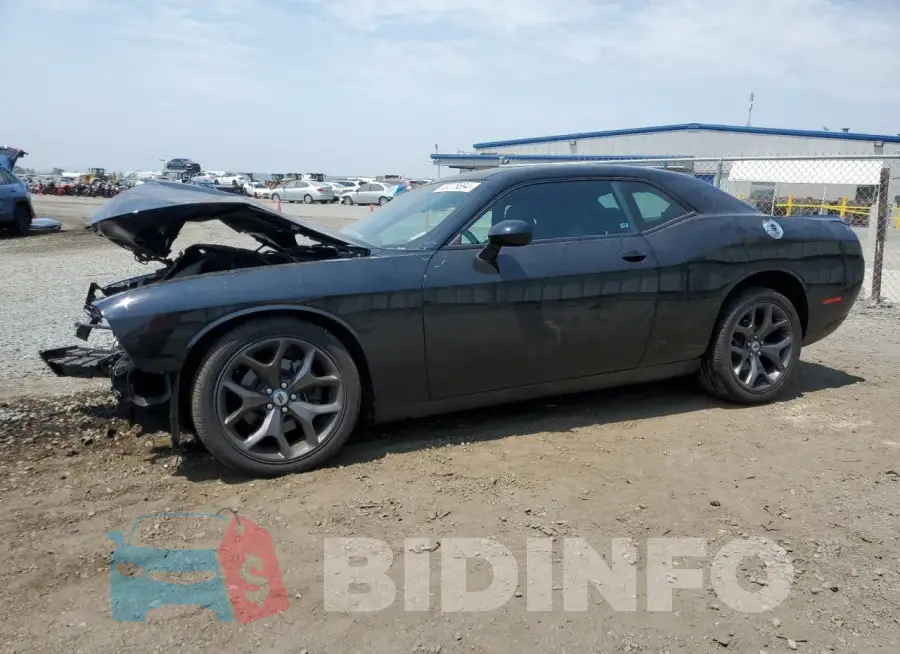 2C3CDZJG6KH680443 Photo# 1