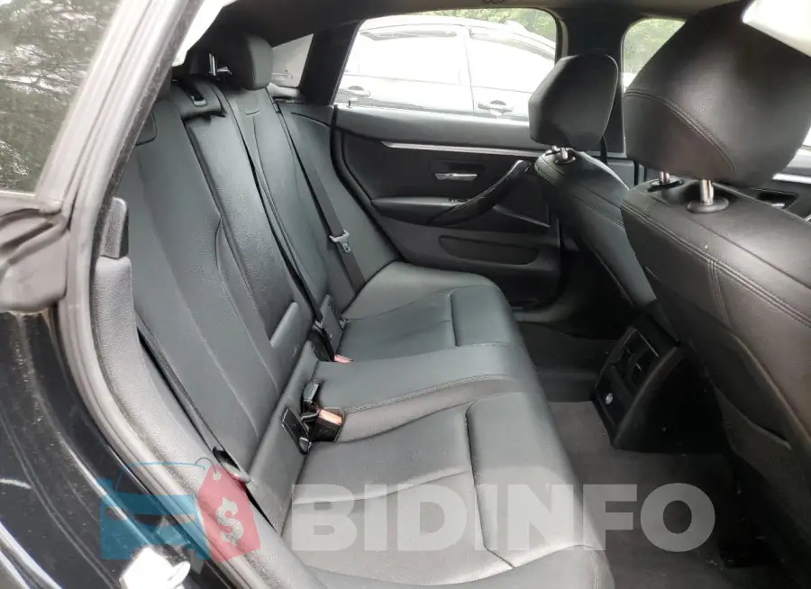 WBA4J1C56KBM17025 Photo# 10