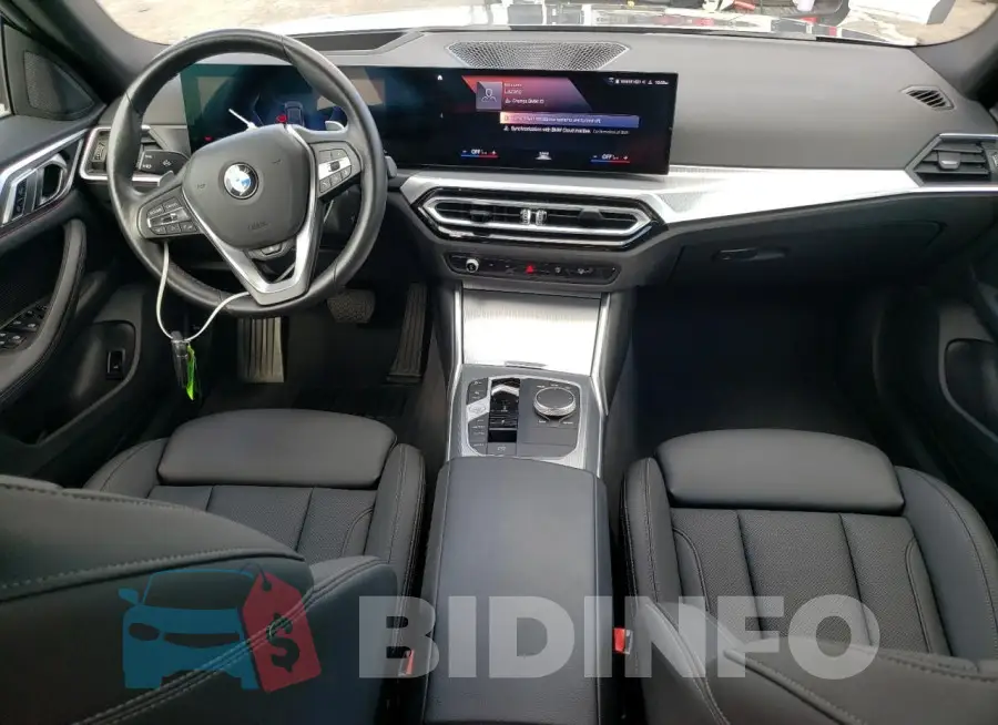 WBA63AV0XRFR58179 Photo# 8