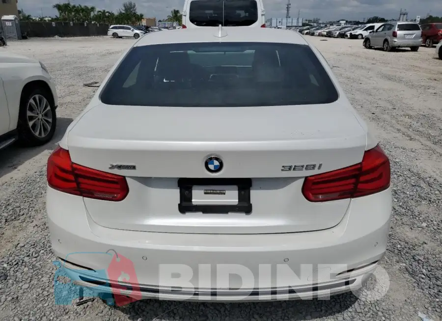 WBA8E3G55GNT79644 Photo# 6