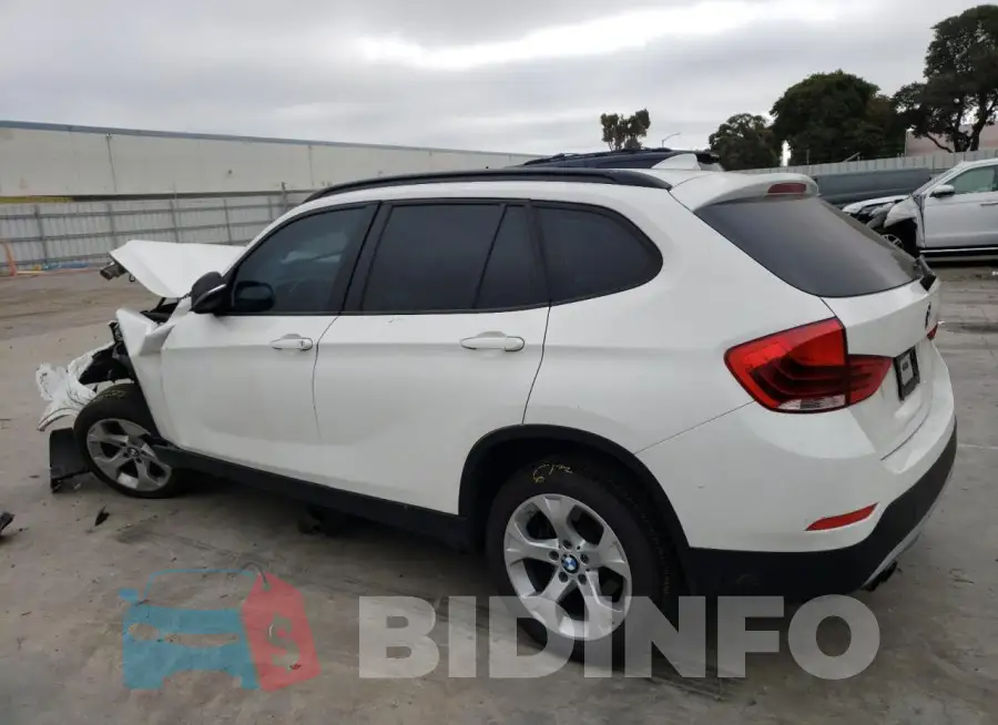 WBAVM1C53FV316718 Photo# 2
