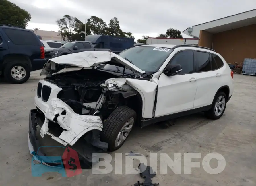WBAVM1C53FV316718 Photo# 1