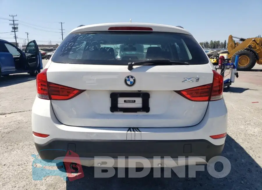 WBAVM1C59FV497792 Photo# 6