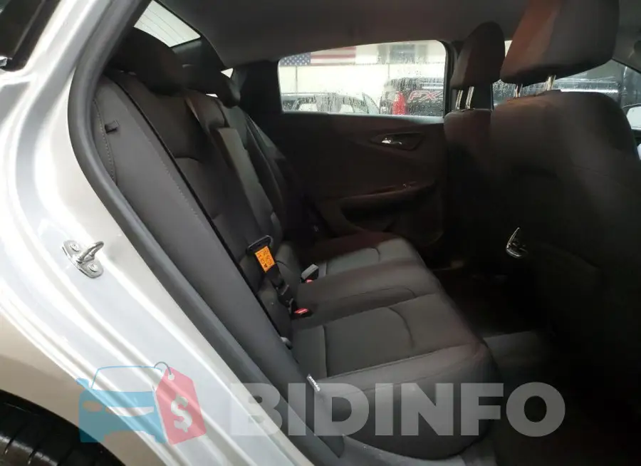 1G1ZD5ST4KF122871 Photo# 10