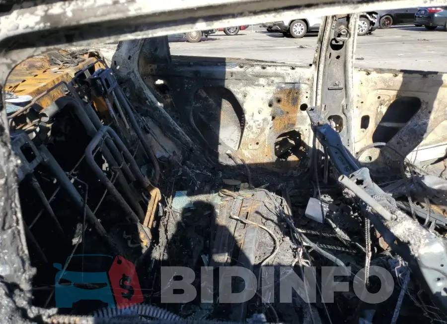 1G1ZD5ST7JF173621 Photo# 10