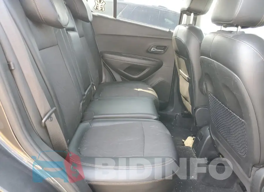 KL7CJPSB8JB725382 Photo# 10