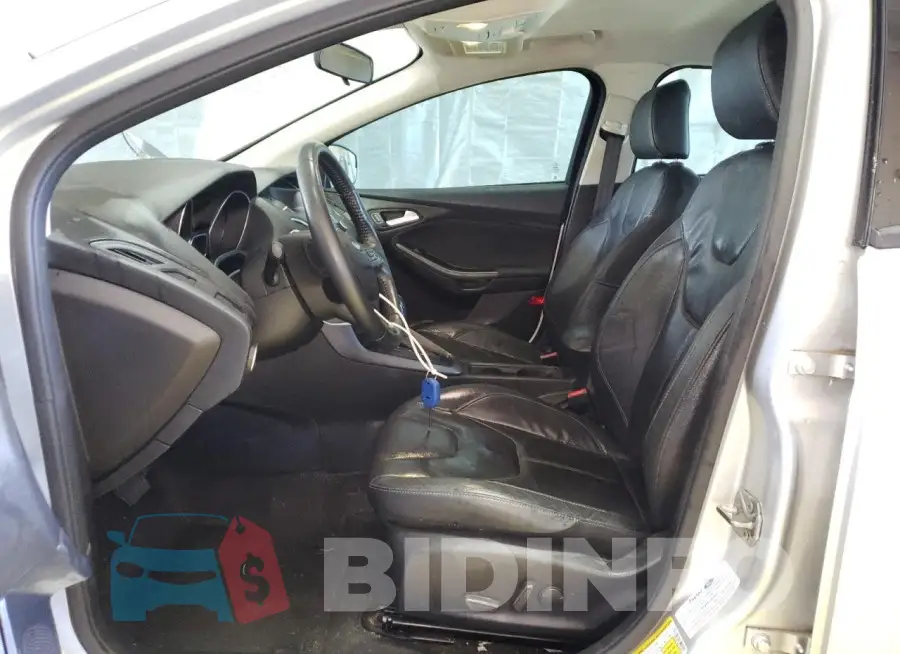 1FADP3F29GL208402 Photo# 7